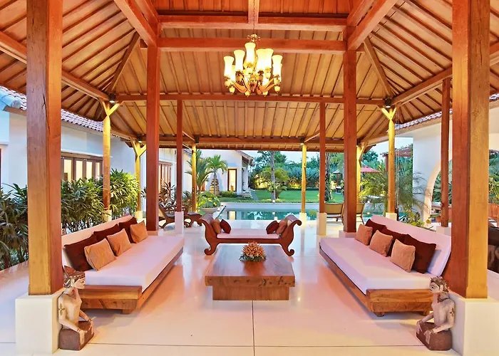 Nico - Private Pool With Onsite Canggu